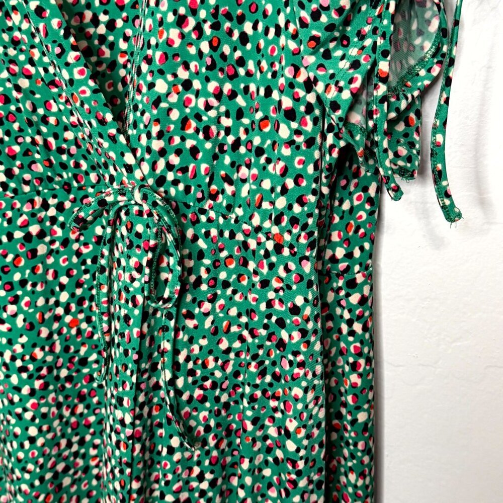 Torrid Midi A-Line Green Wrap Dress Size 4 4X 26 - Picture 7 of 10